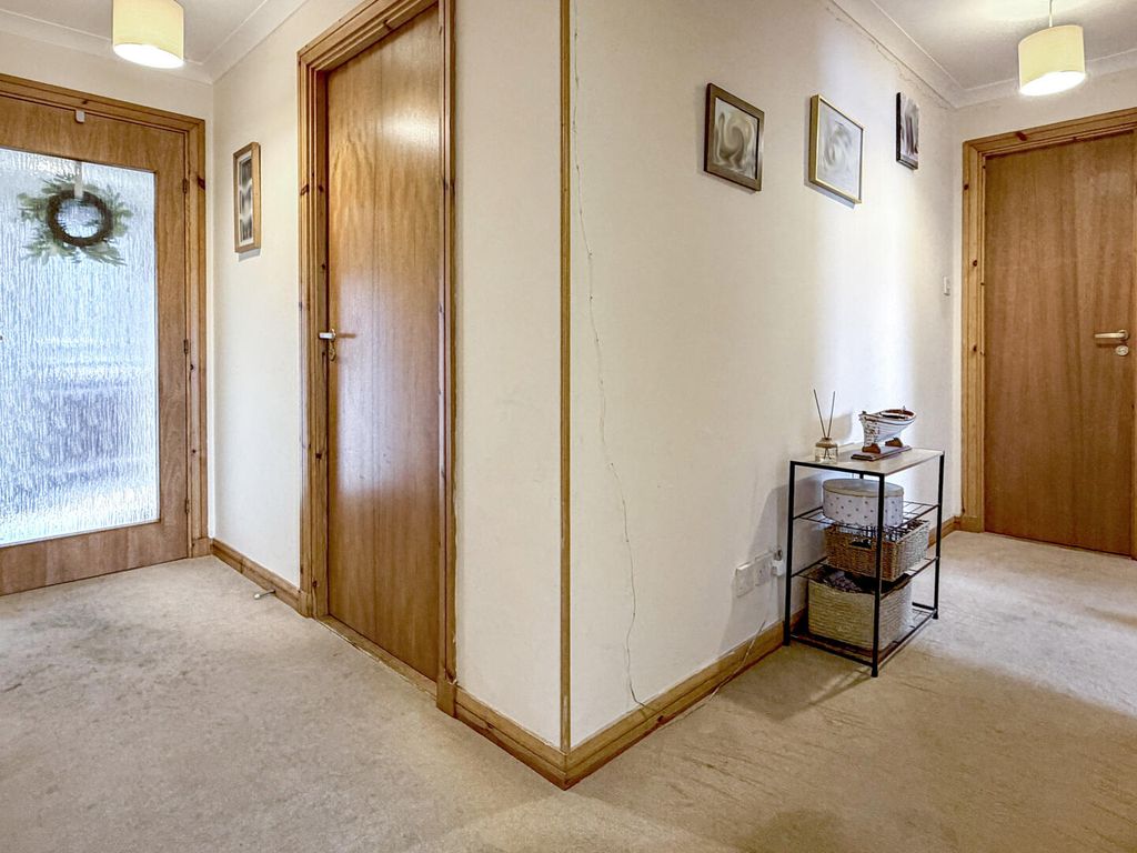 Property photo 2 of 15 Hallway