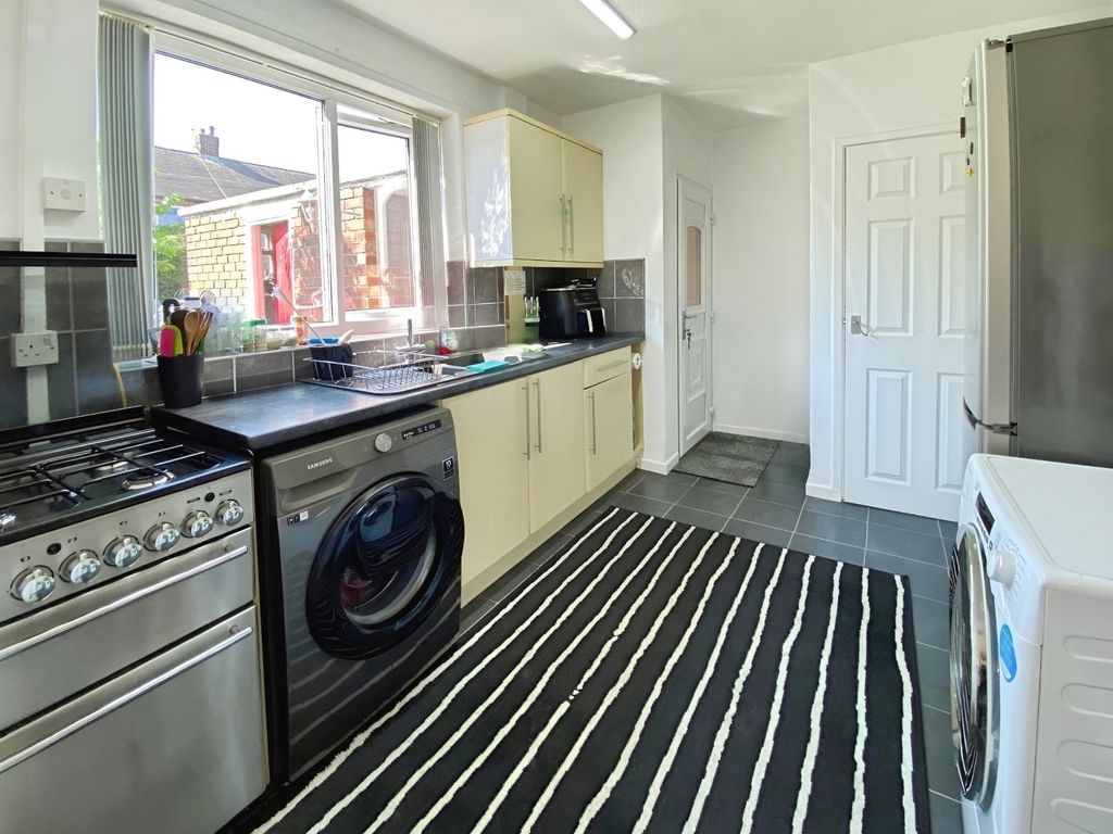 Property photo 2 of 12 Picture No. 06