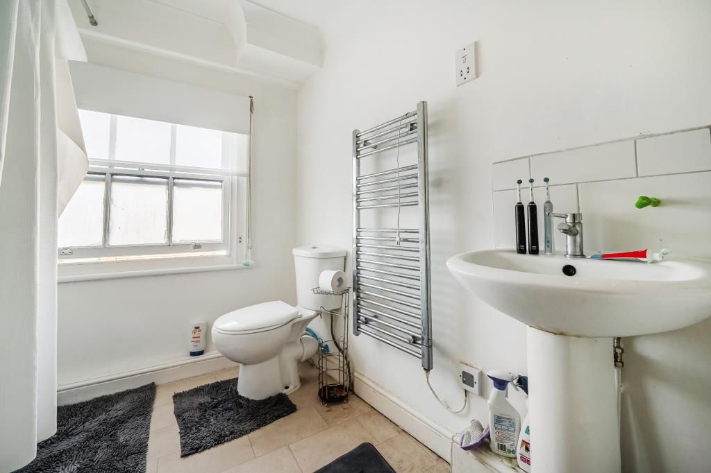 Property photo 3 of 15 Bathroom