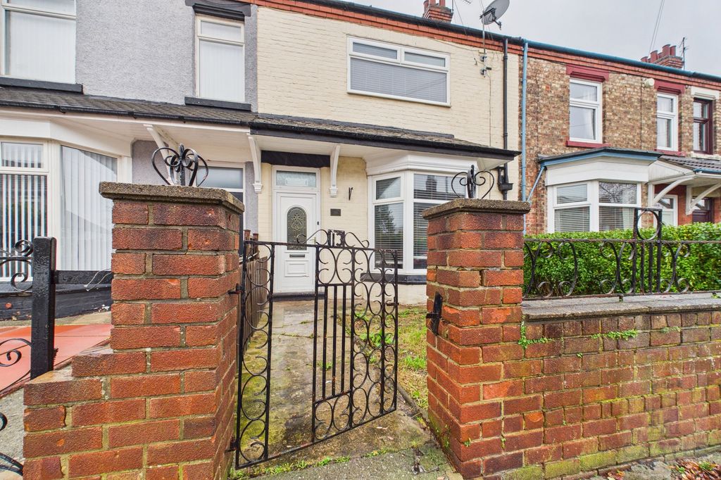 Property photo 1 of 15