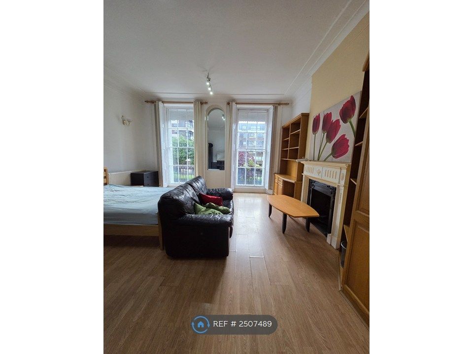 Property photo 1 of 4
