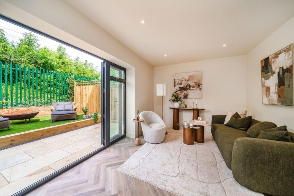Property photo 1 of 9 Stunning Brand-New Four-Bedroom Home