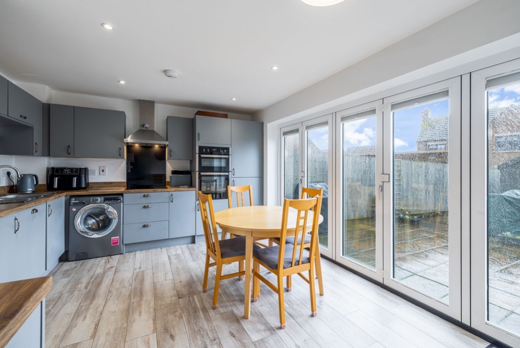 Property photo 3 of 23 39 Stickney Meadows (Boston)-17