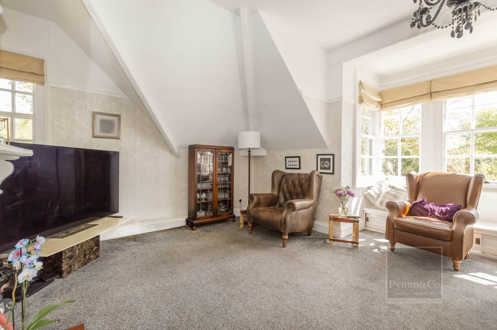 Additional image 2 of 4 bed flat for saleCamberley Road, Norwich NR4