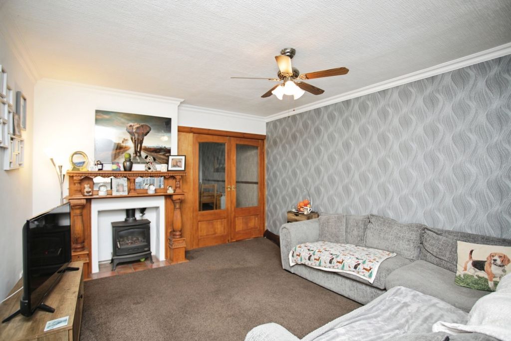 Property photo 2 of 20 Pbox-Img.Jpg