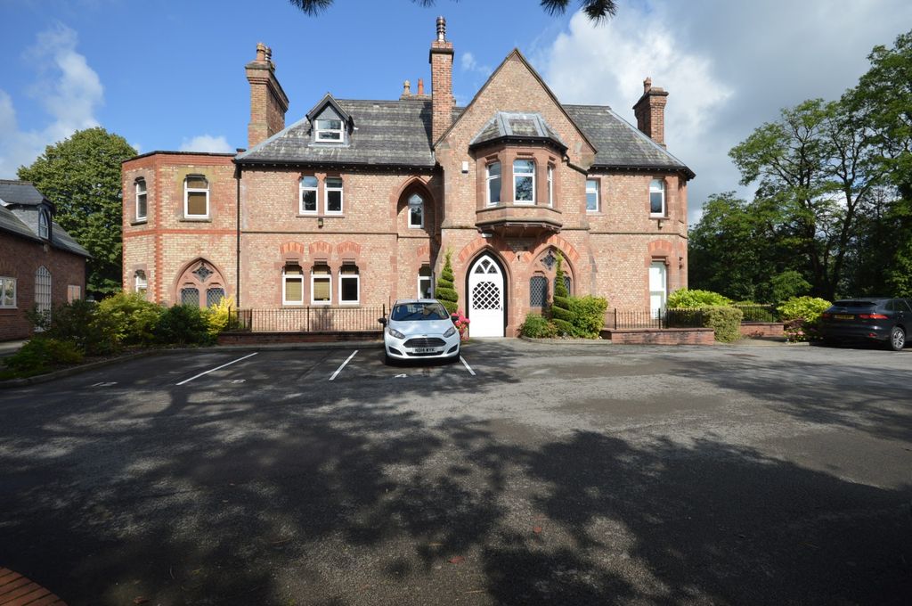 Property photo 1 of 11 Main (Main)