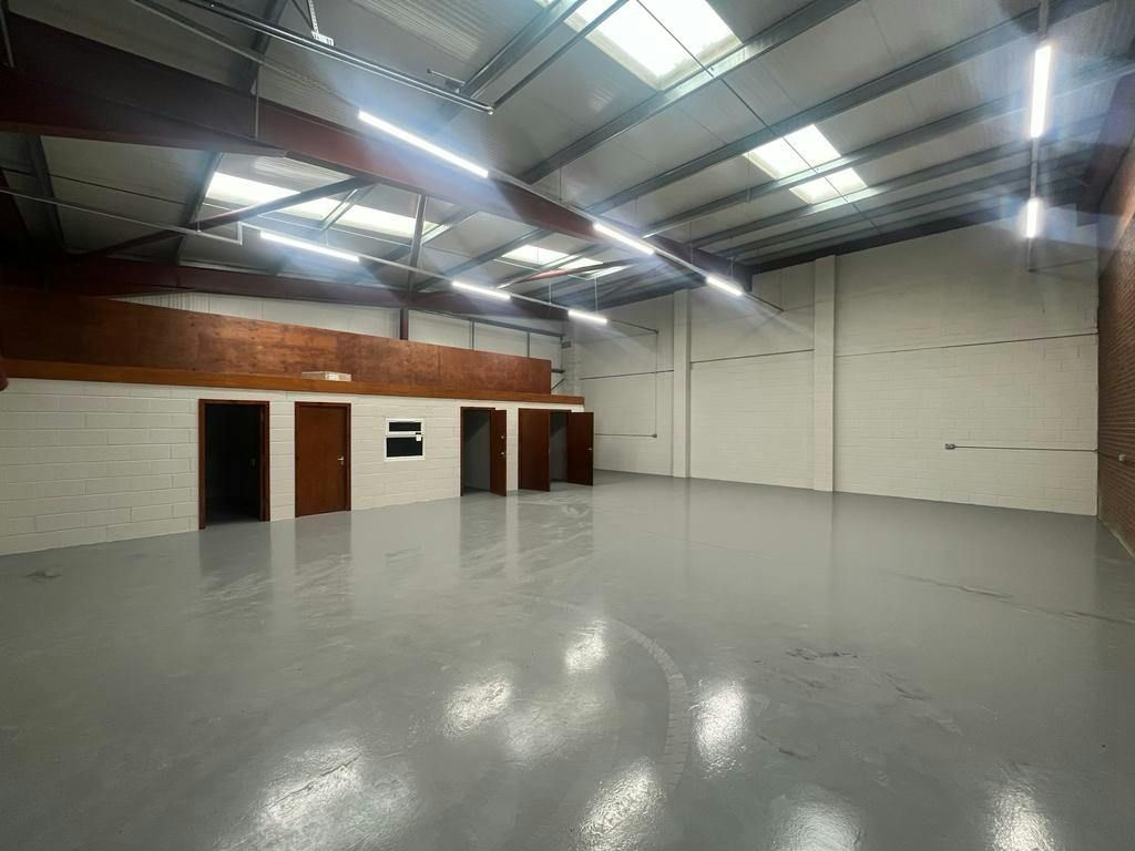 Property photo 3 of 7 Unit 101