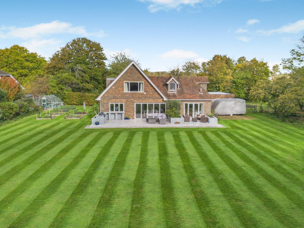 Property photo 2 of 17 Picture No. 03