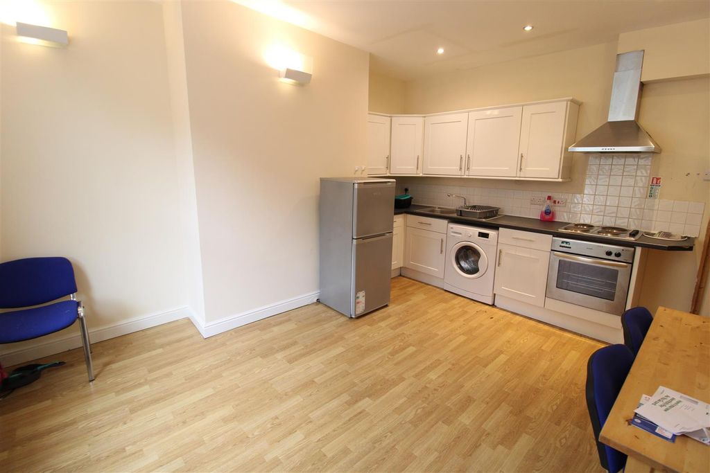 Property photo 3 of 9 Img_4082.Jpg