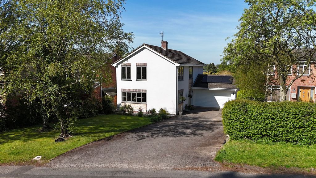 Property photo 1 of 33