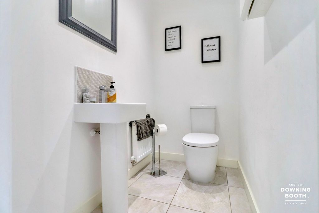 Additional image 16 of 4 bed detached house for saleThompson Way, Lichfield WS13