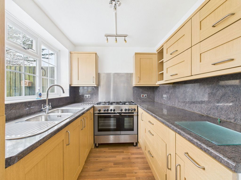 Property photo 3 of 13