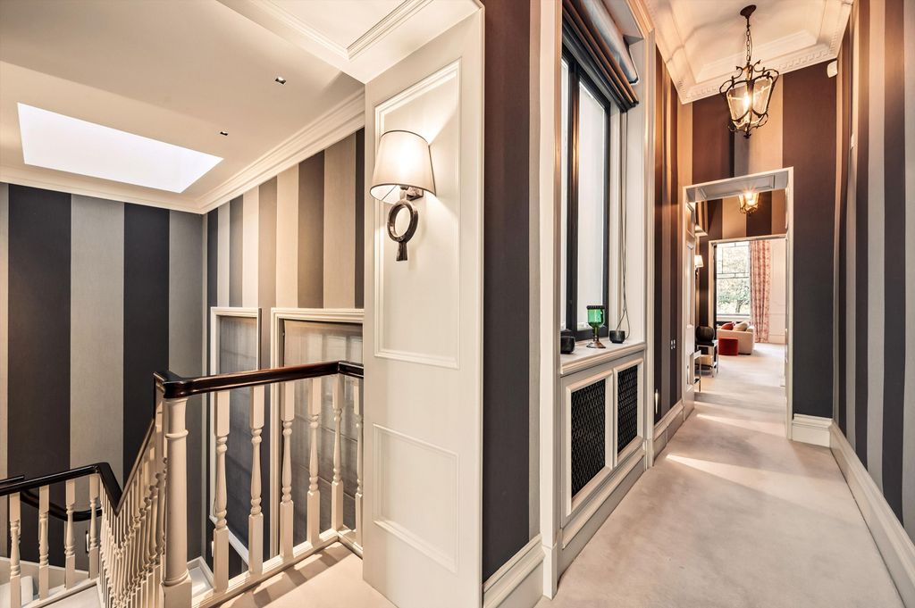 Property photo 2 of 27 Image