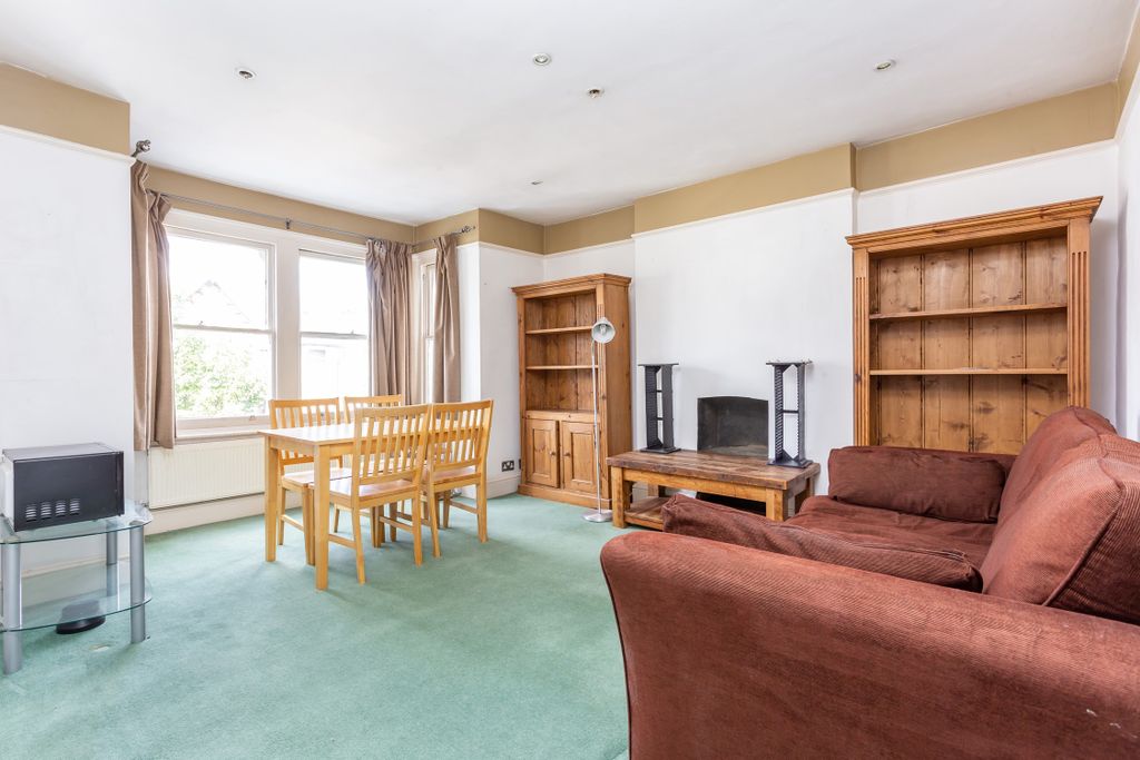 Property photo 2 of 7 2