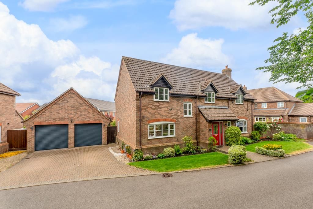 Property photo 1 of 47 4 Acorn Close, Barton Seagrave (2 Of 47).Jpg