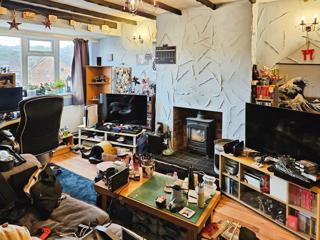 Property photo 2 of 16 43B92A61-20260912_124752