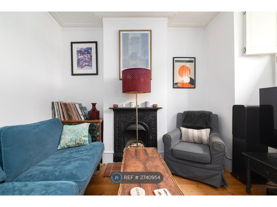 Property photo 3 of 16