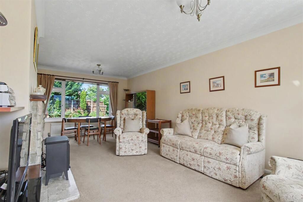 Property photo 3 of 21