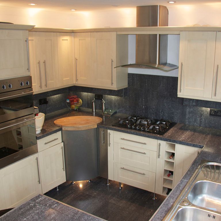 Property photo 3 of 21 01