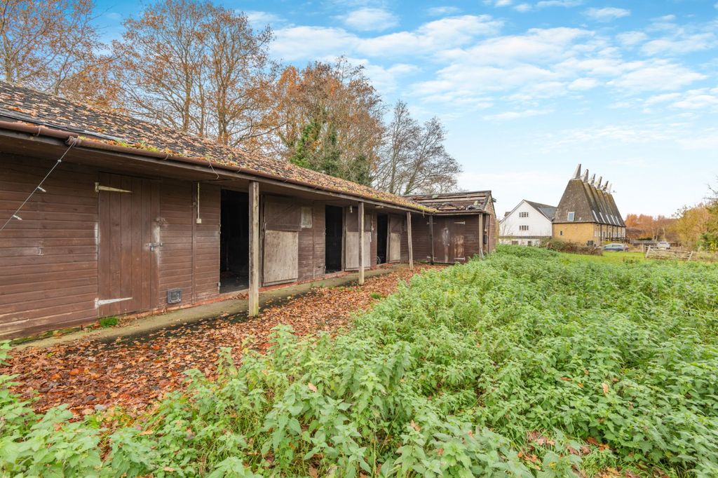 Property photo 3 of 15 Stable Building