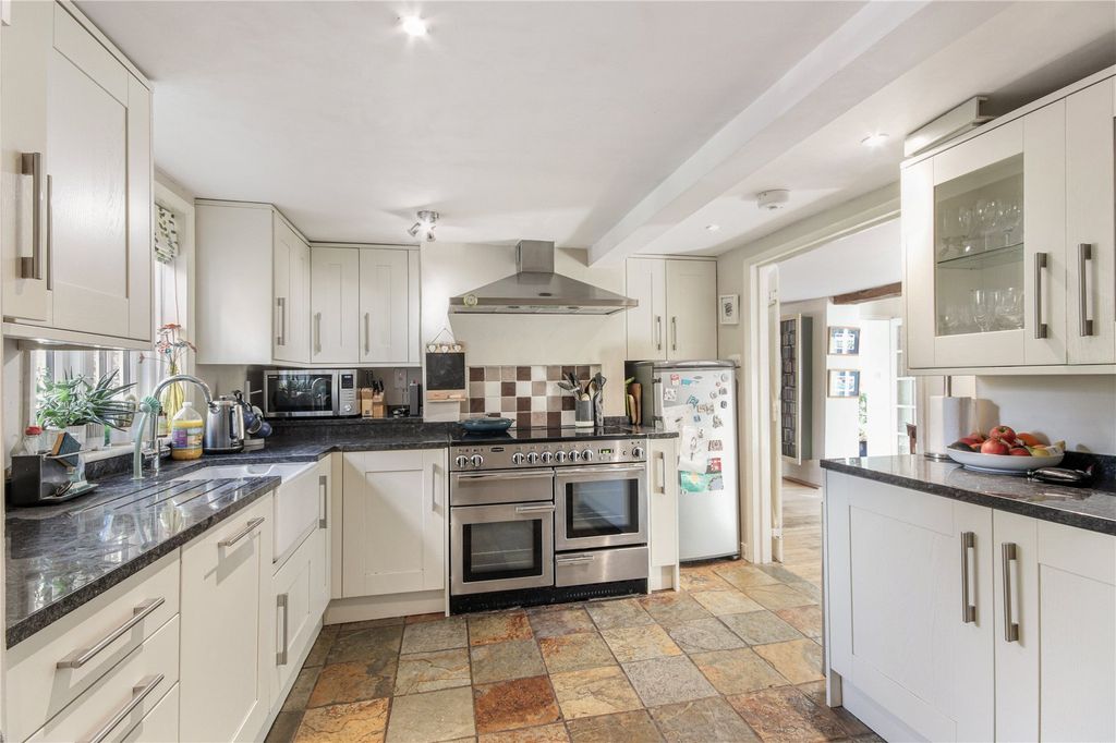 Property photo 2 of 16 Kitchen