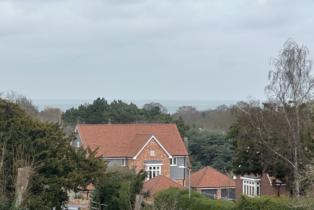 Additional image 13 of 3 bed flat for saleHawksdown Road, Walmer CT14