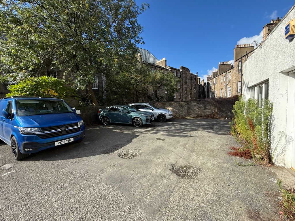 Property photo 2 of 2 Photo 11