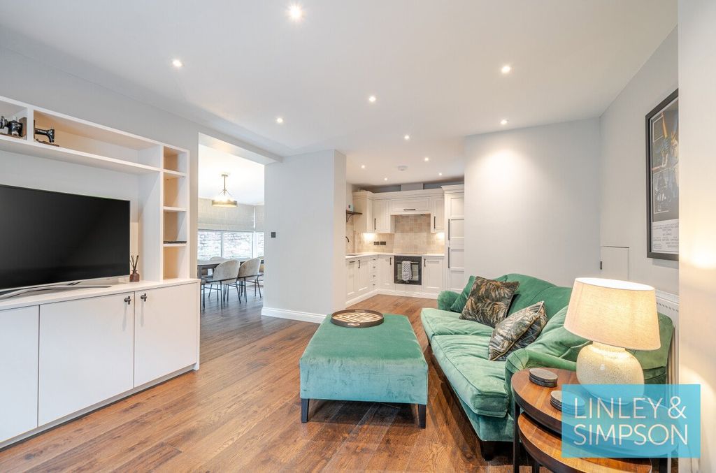 Property photo 1 of 17 Picture No. 38