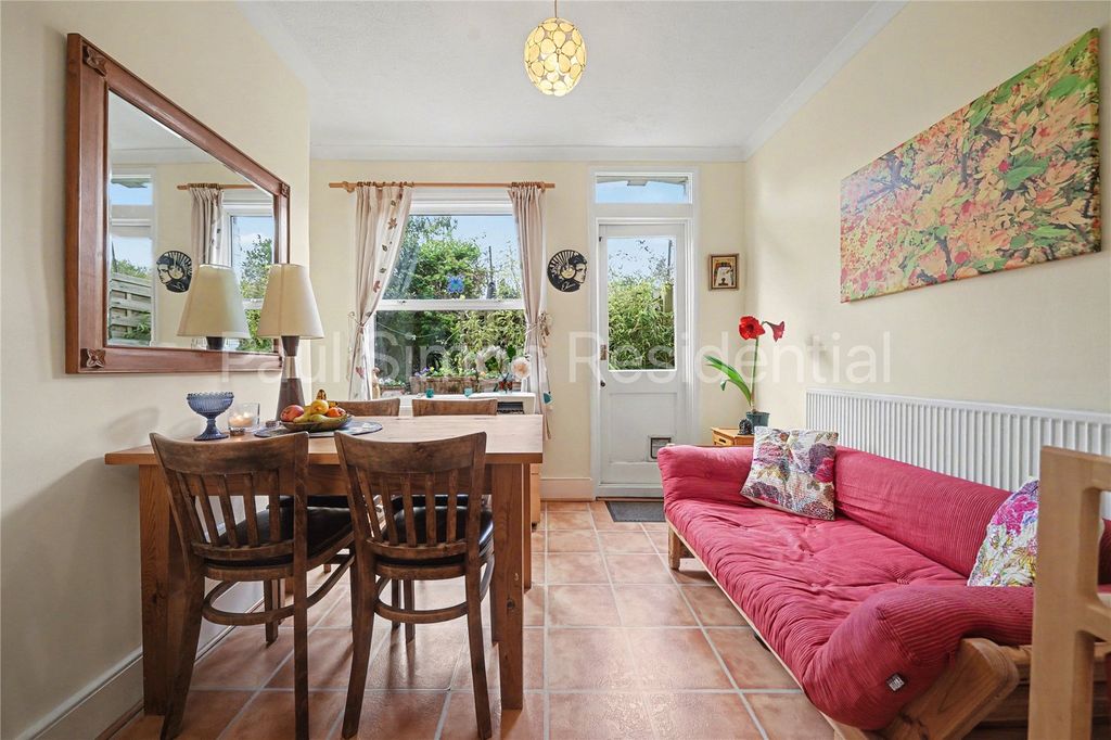 Property photo 3 of 12 Picture No. 10