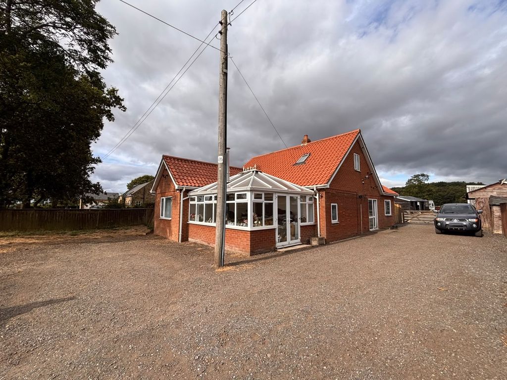 Property photo 2 of 3
