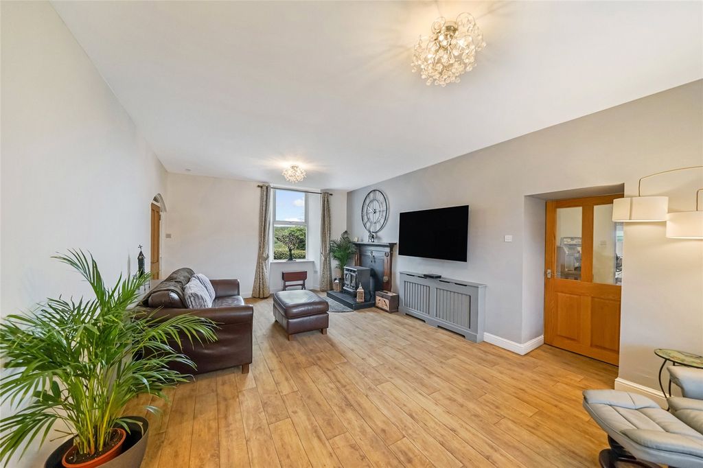 Property photo 3 of 24 Picture No. 03