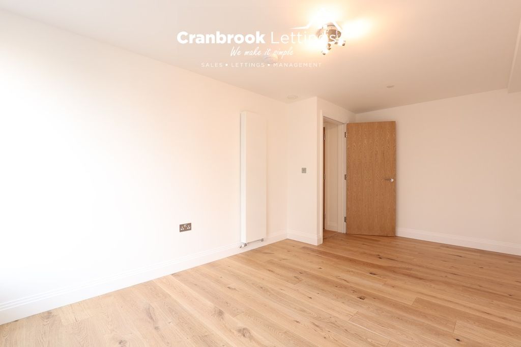Property photo 3 of 21 01-Thumb2Ffd918A6595 Watermarked