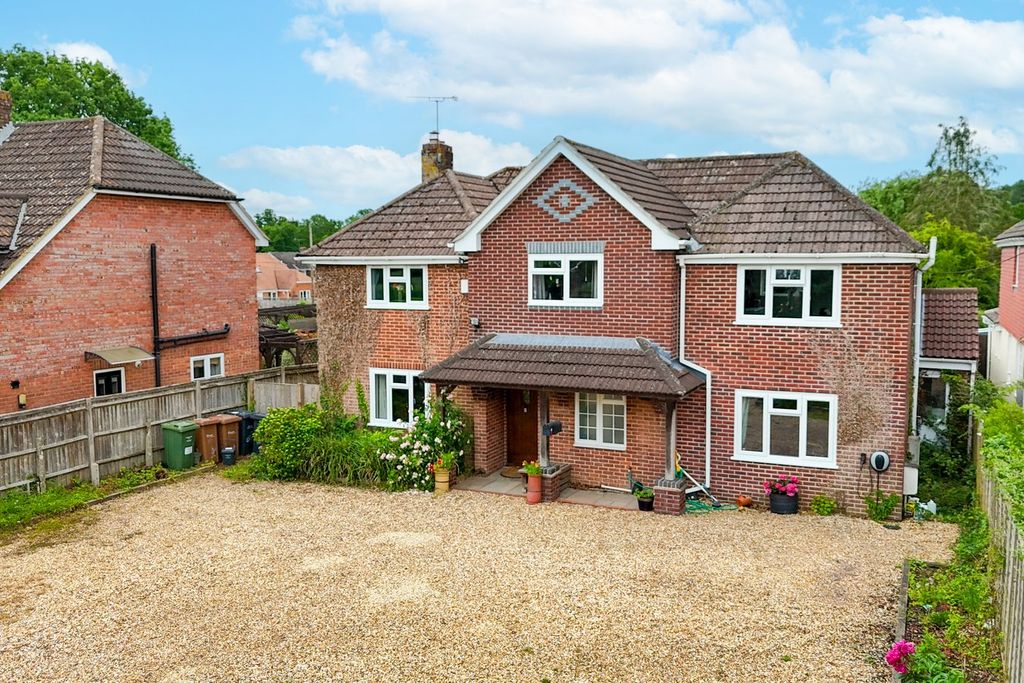 Property photo 1 of 22