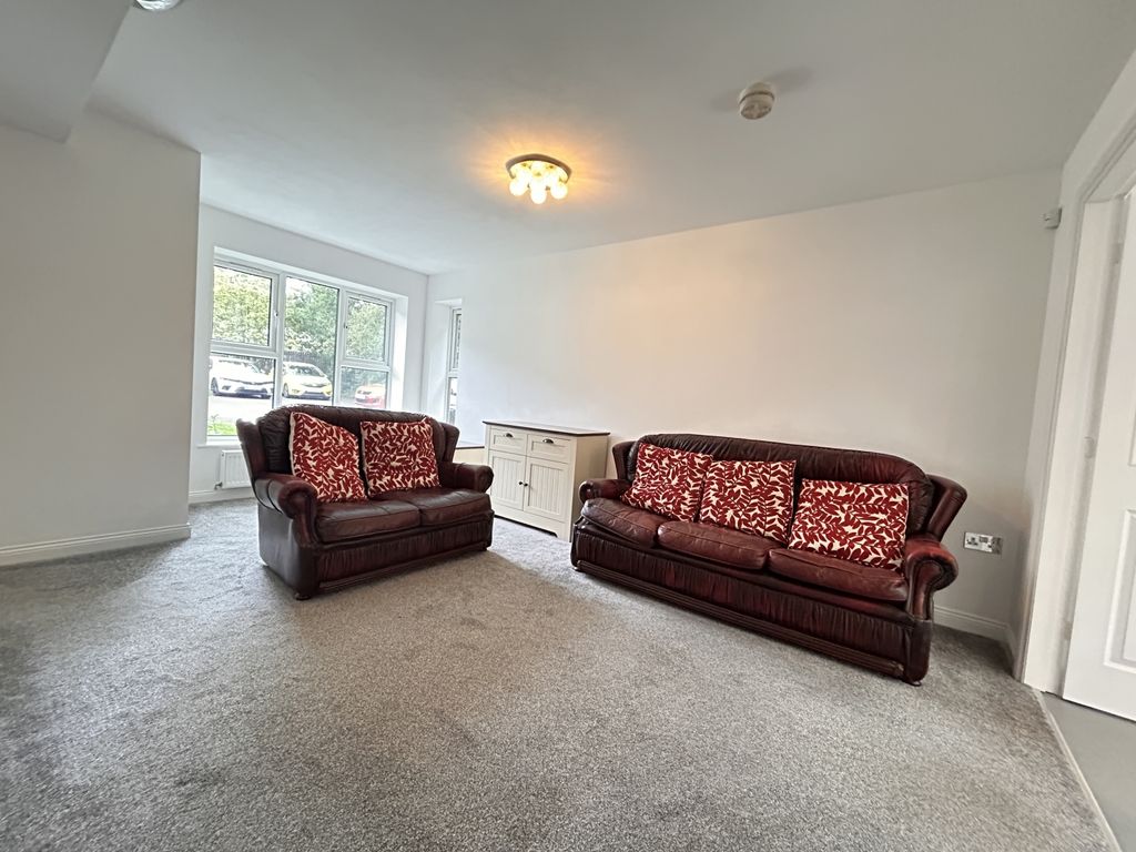 Property photo 3 of 25 Img_7484