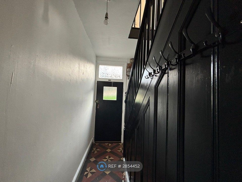 Property photo 3 of 29