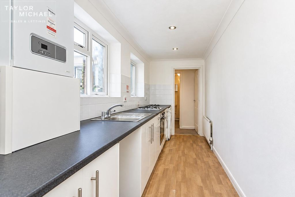 Property photo 2 of 15 Kitchen