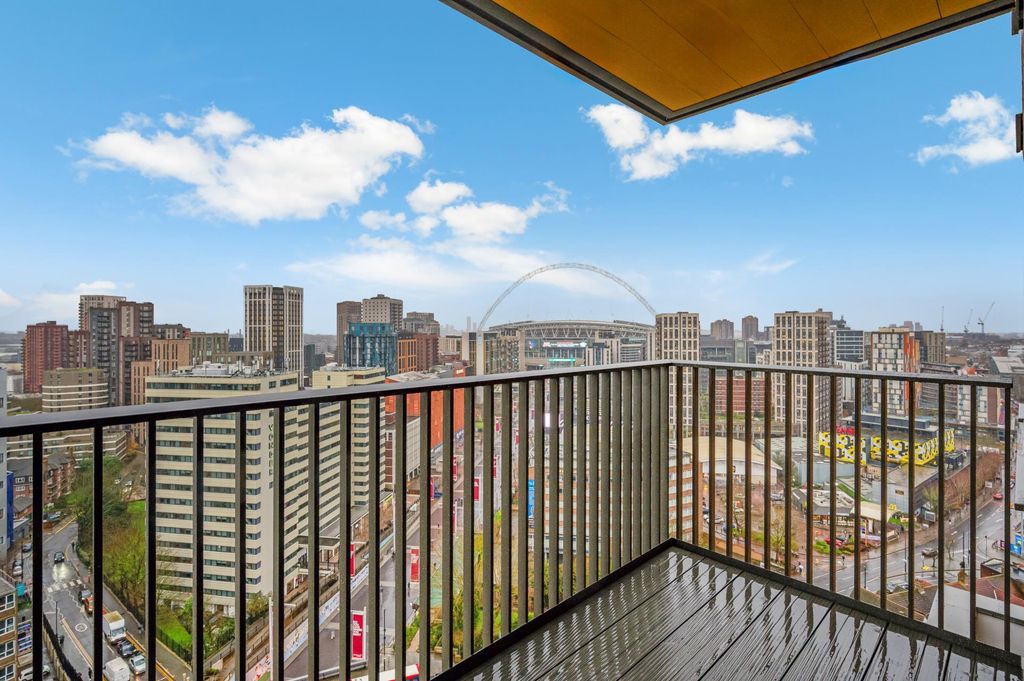 Property photo 2 of 3