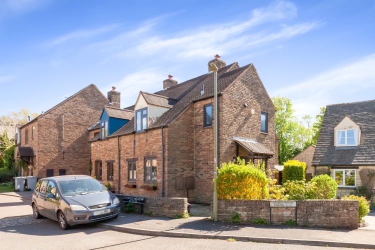 Property photo 1 of 14 278767