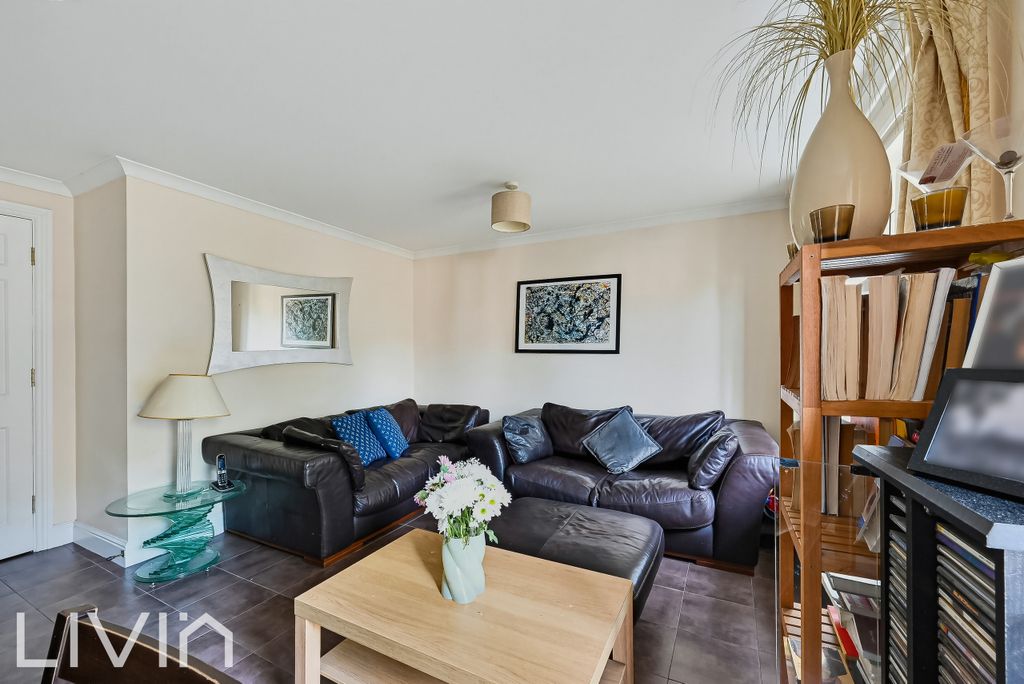 Property photo 2 of 12 2