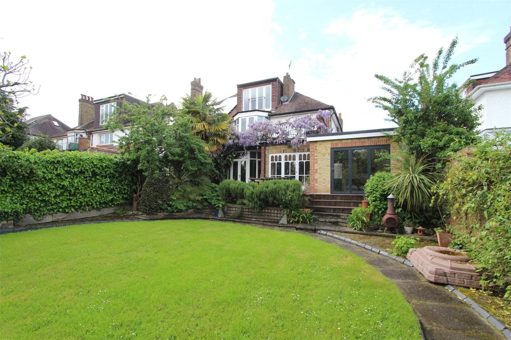 Property photo 1 of 30 Picture No. 25