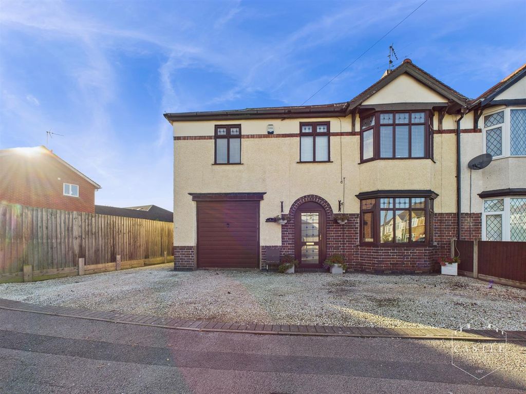 Property photo 1 of 20 Cam02833G0-Pr0650-Still025.Jpg