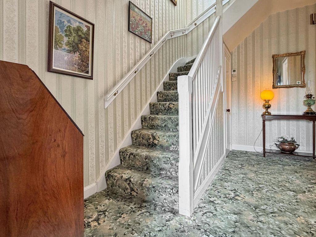 Property photo 3 of 30 Hallway