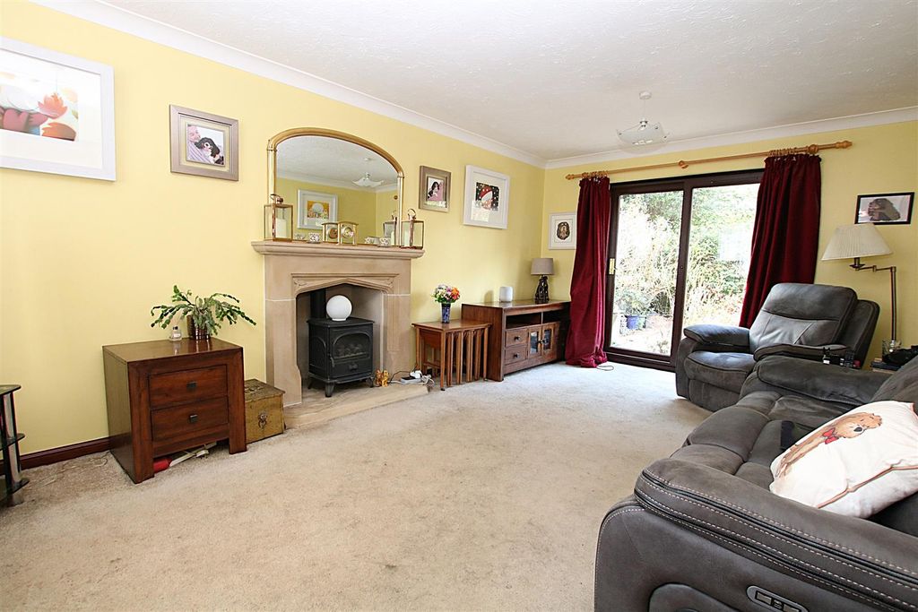 Property photo 2 of 18 Img_1610.Jpg
