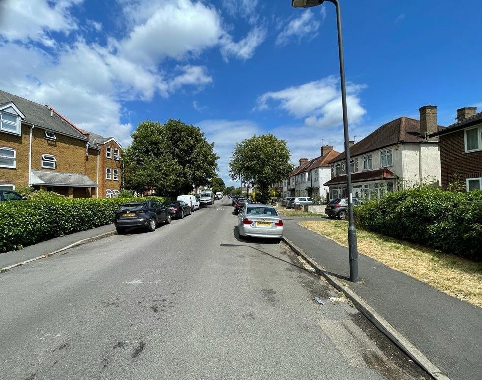 Property photo 1 of 5