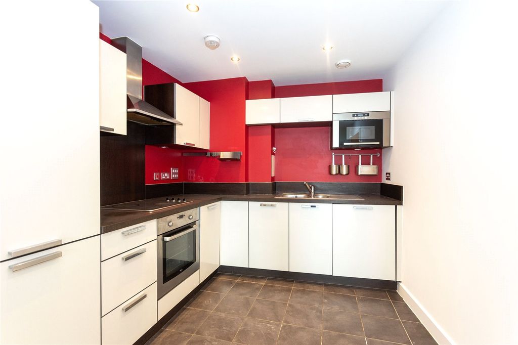 Property photo 2 of 8 Picture No. 05