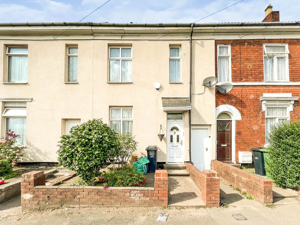 Property photo 1 of 13 Front Elevation