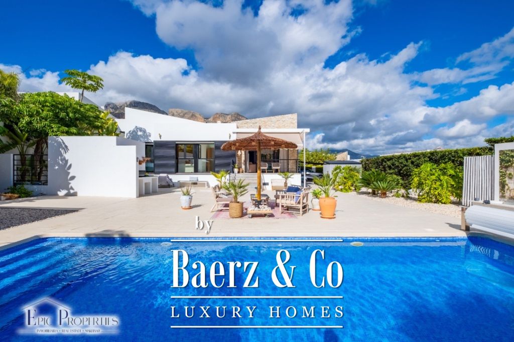 Property photo 2 of 33