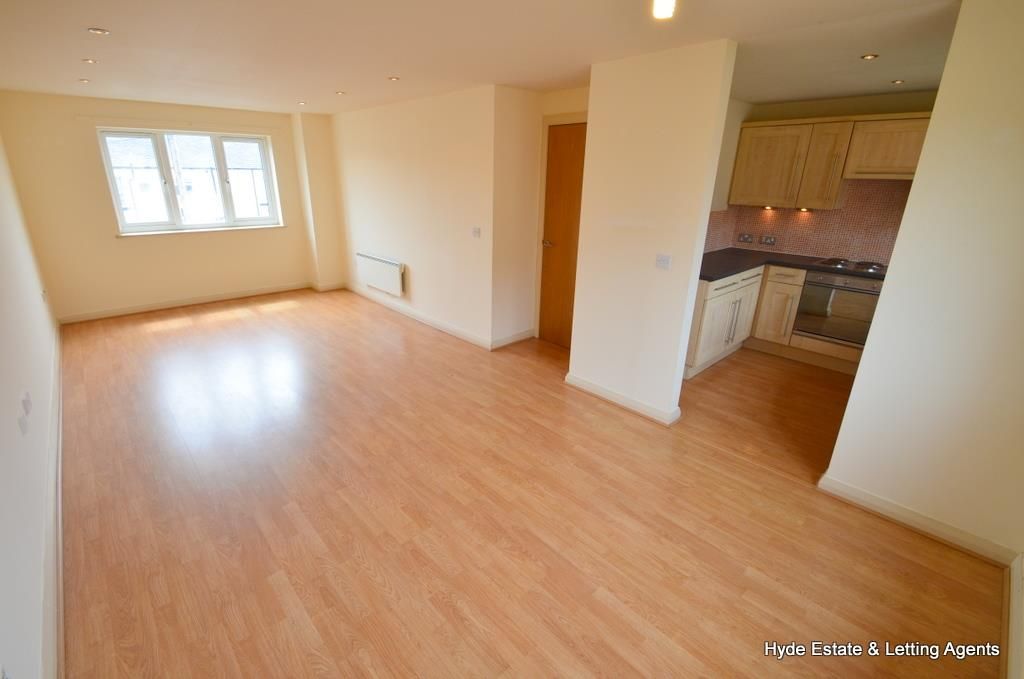 Property photo 2 of 6