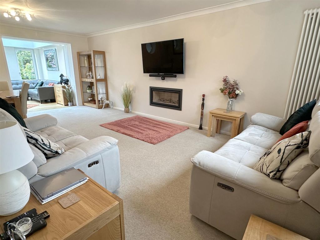 Property photo 3 of 16 Img_0665.Jpg