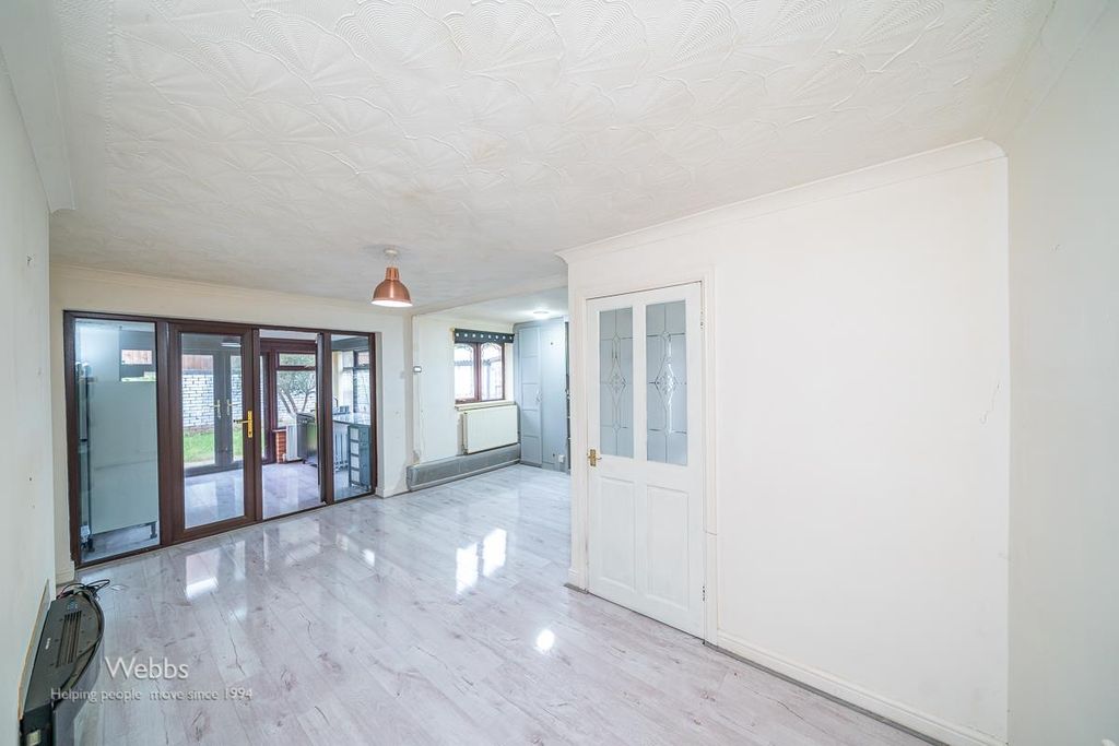 Property photo 2 of 21 Â© Webbs Estate Agents Â© (1 Of 155).Jpg
